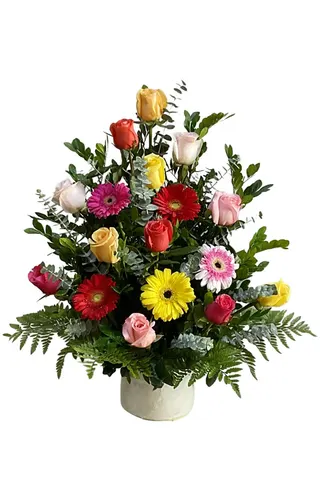 ARREGLO PRIMAVERAL ROSAS Y GERBERAS
